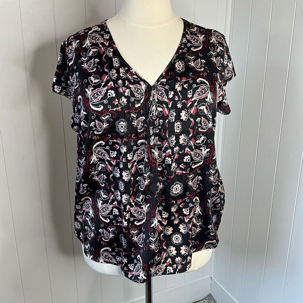 Liz Claiborne Womens Size XXL Popover Top Blouse Black Floral Print Cap Sleeves